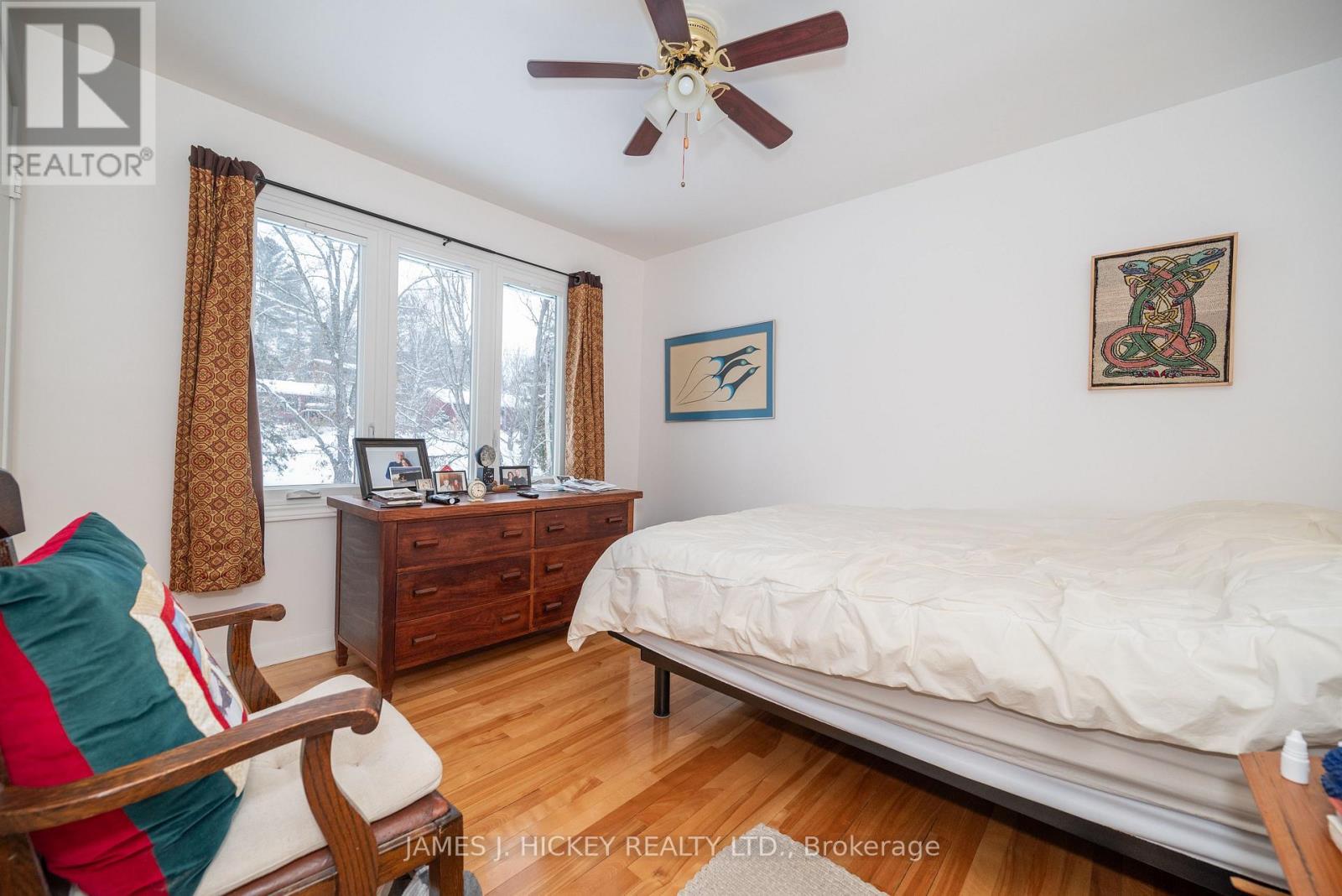 8 Tweedsmuir Place, Deep River, Ontario  K0J 1P0 - Photo 21 - X12426980