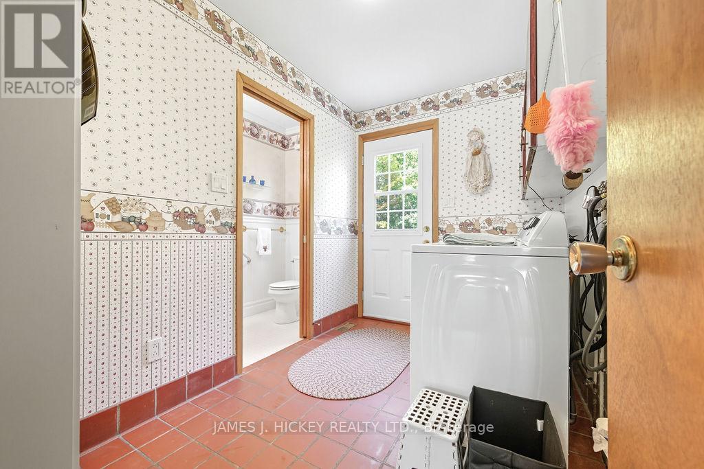 116 Frontenac Crescent, Deep River, Ontario  K0J 1P0 - Photo 15 - X12427011