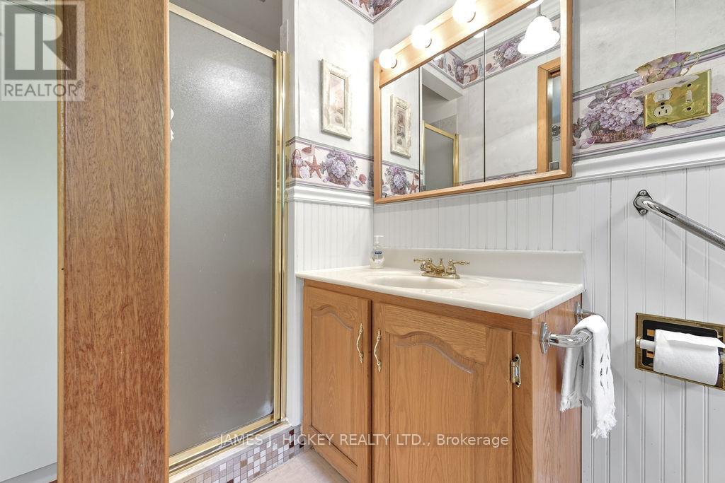 116 Frontenac Crescent, Deep River, Ontario  K0J 1P0 - Photo 16 - X12427011
