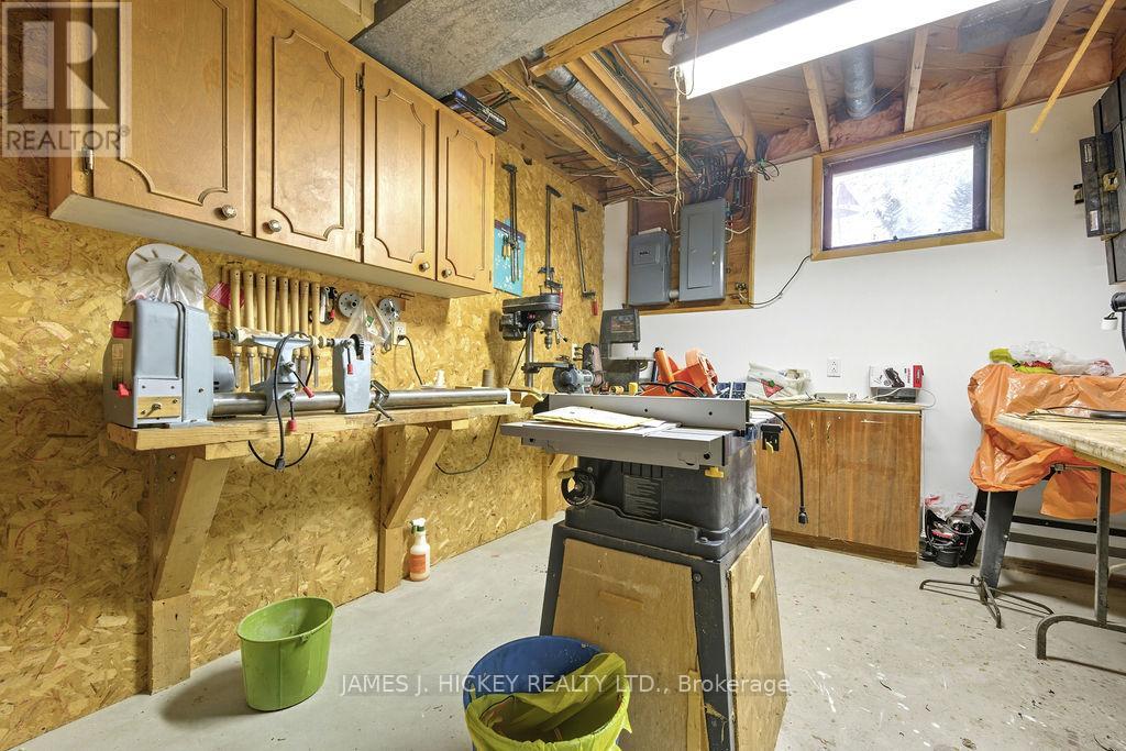 116 Frontenac Crescent, Deep River, Ontario  K0J 1P0 - Photo 29 - X12427011
