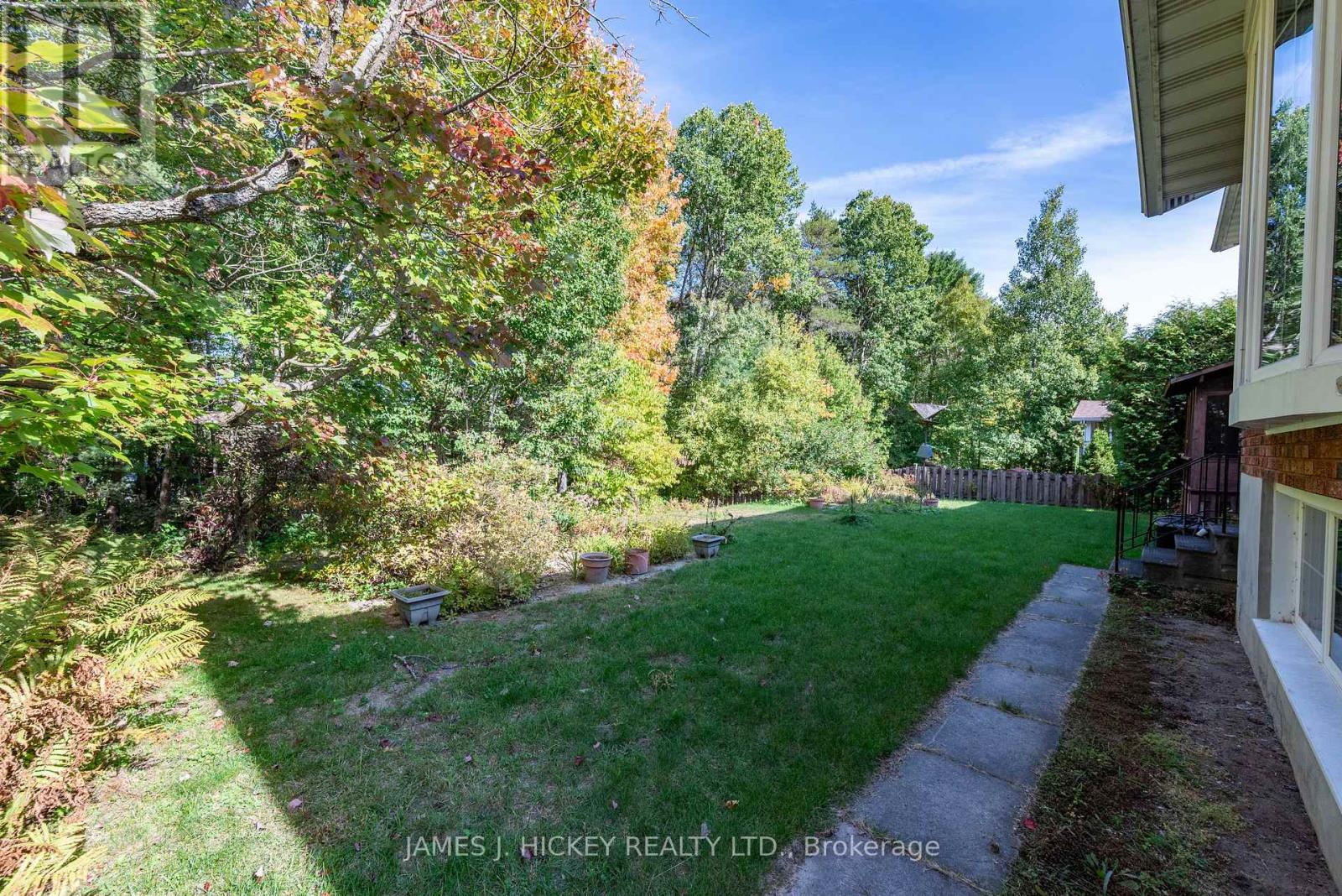 116 Frontenac Crescent, Deep River, Ontario  K0J 1P0 - Photo 37 - X12427011