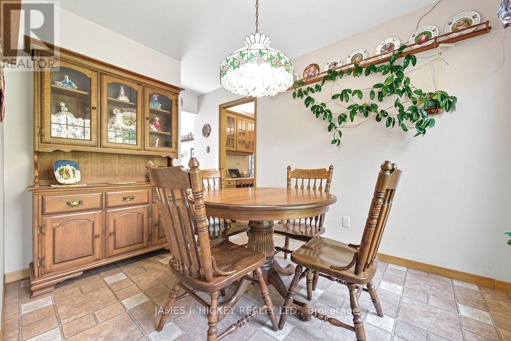 116 Frontenac Crescent, Deep River, Ontario  K0J 1P0 - Photo 8 - X12427011