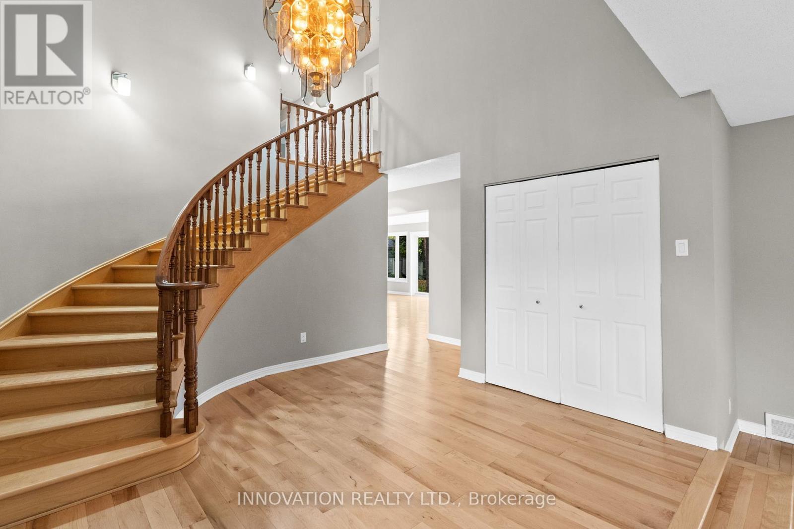 206 Cypress Court, Ottawa, Ontario  K2H 8Z8 - Photo 19 - X12426983