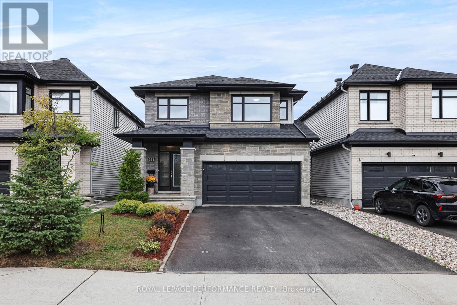 266 SHINLEAF CRESCENT, ottawa, Ontario