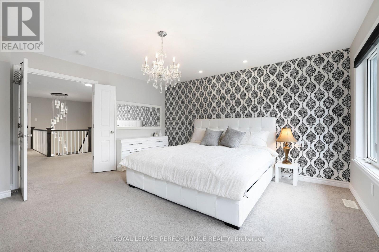 266 Shinleaf Crescent, Ottawa, Ontario  K1W 0J2 - Photo 22 - X12427023