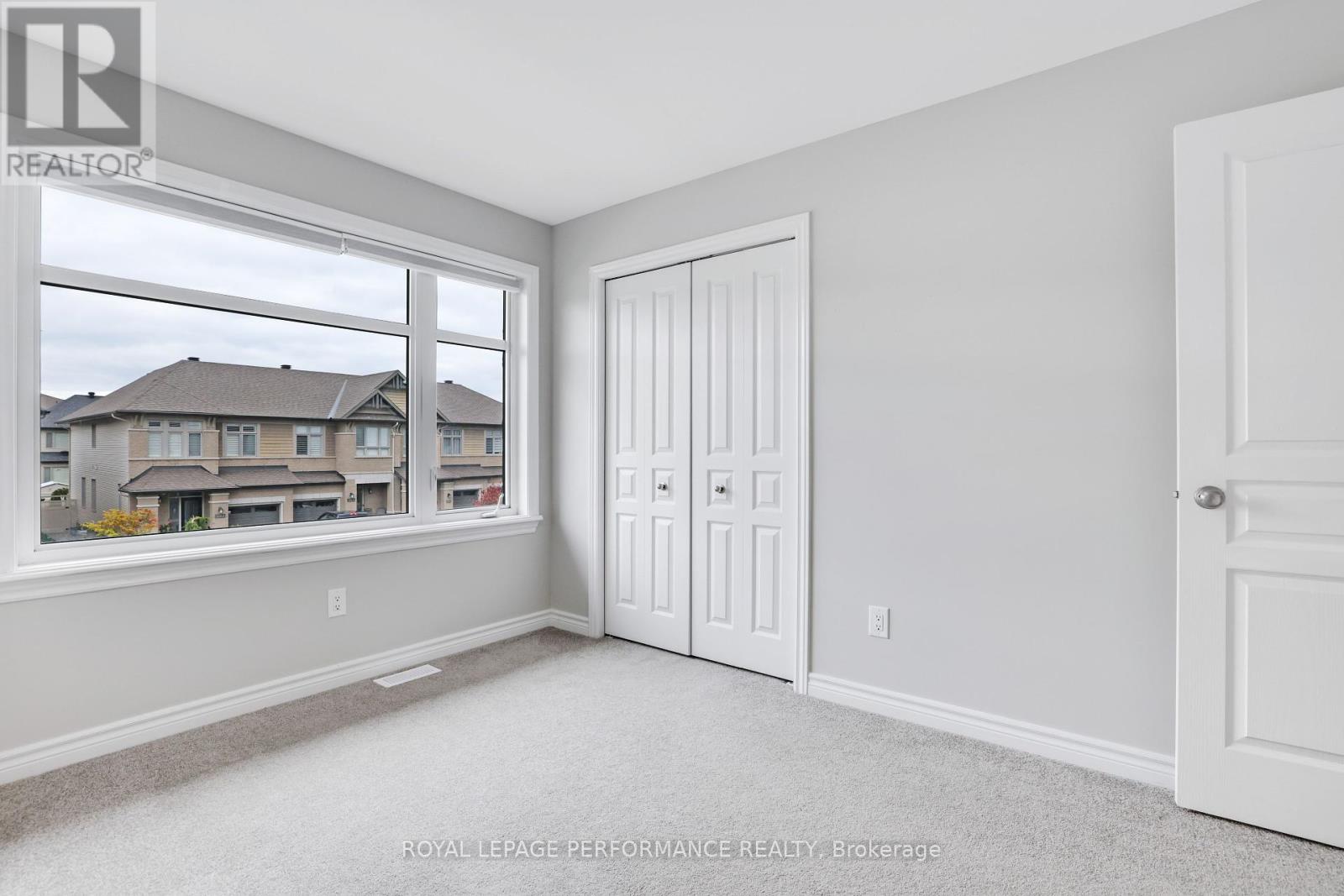 266 Shinleaf Crescent, Ottawa, Ontario  K1W 0J2 - Photo 31 - X12427023
