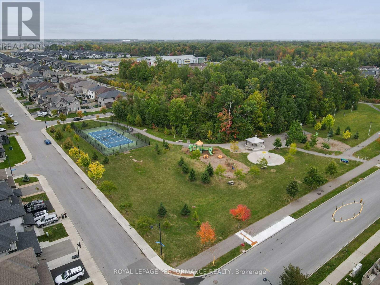 266 Shinleaf Crescent, Ottawa, Ontario  K1W 0J2 - Photo 43 - X12427023