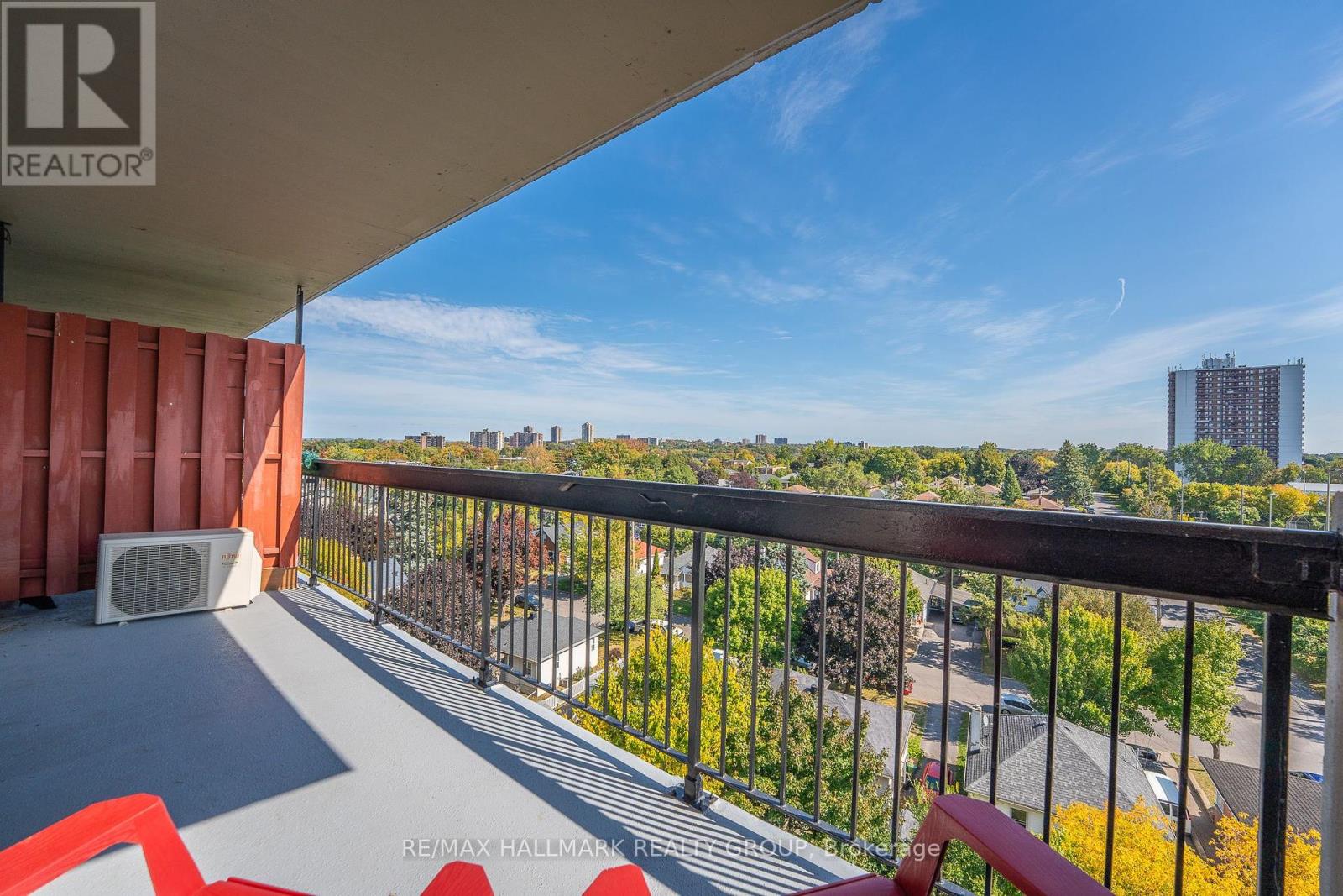 808 - 158c Mcarthur Avenue, Ottawa, Ontario  K1L 8E7 - Photo 11 - X12427053