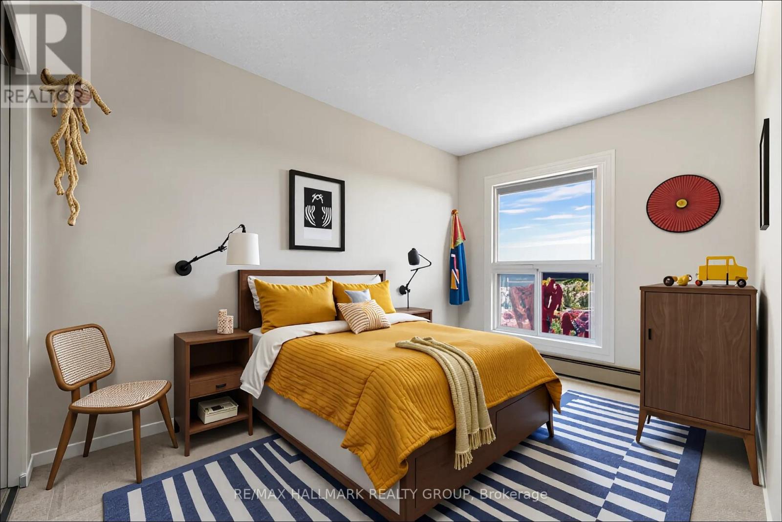 808 - 158c Mcarthur Avenue, Ottawa, Ontario  K1L 8E7 - Photo 13 - X12427053
