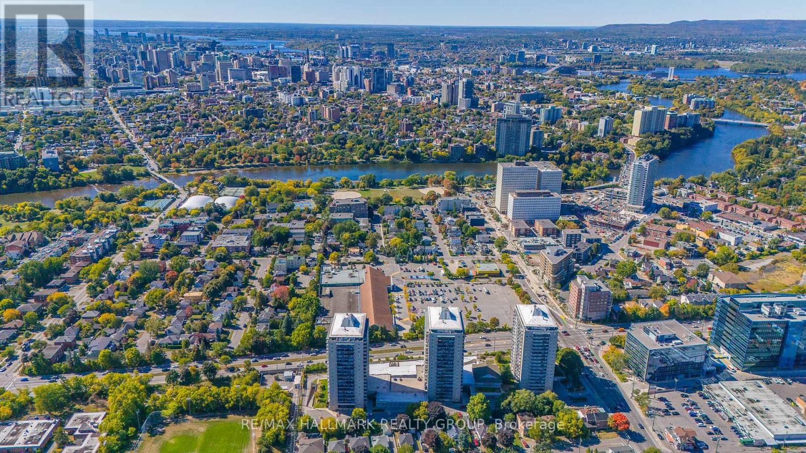 808 - 158c Mcarthur Avenue, Ottawa, Ontario  K1L 8E7 - Photo 2 - X12427053