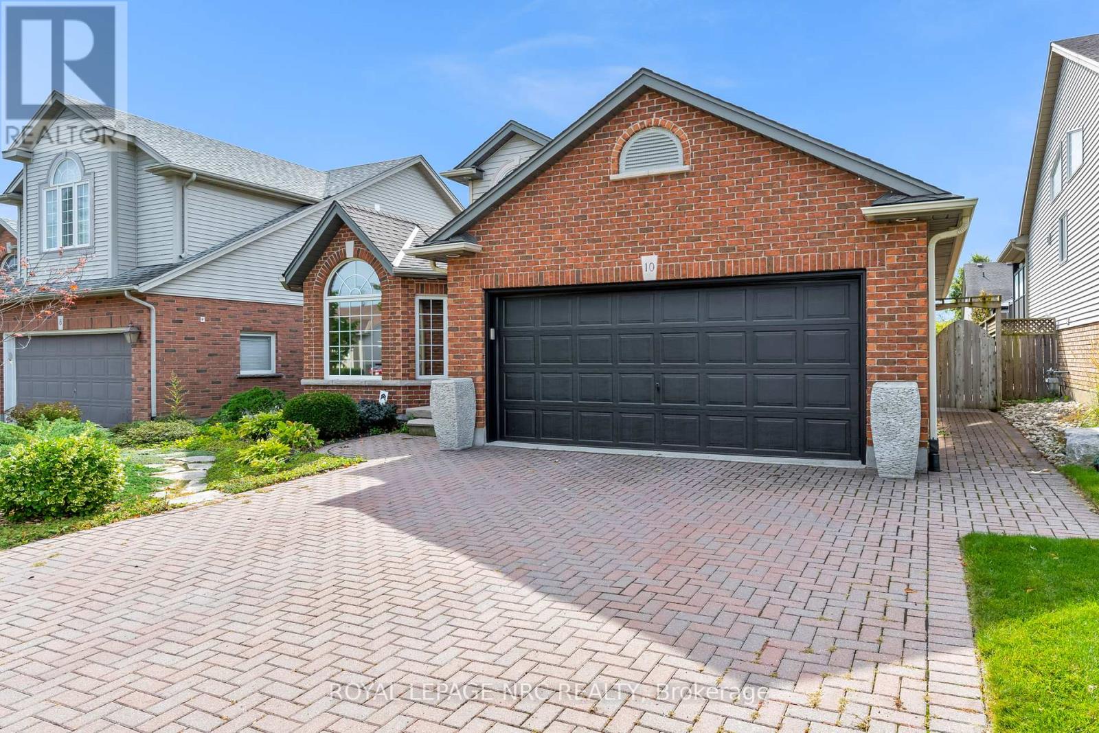 10 MONTROSE STREET, St. Catharines, Ontario
