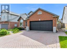 10 Montrose Street, St. Catharines (Rykert/Vansickle), Ca