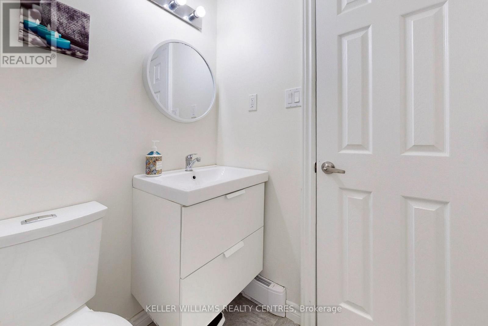 85 - 237 Milestone Crescent, Aurora (Aurora Village), Ontario  L4G 3M2 - Photo 21 - N12426901