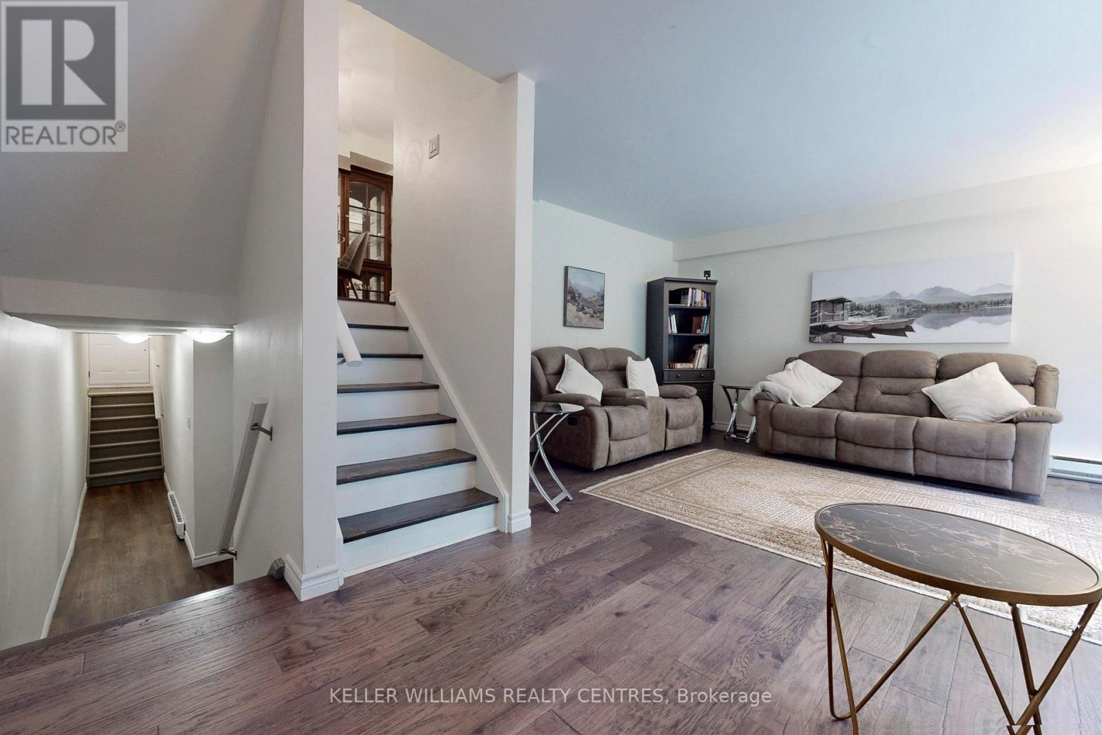 85 - 237 Milestone Crescent, Aurora (Aurora Village), Ontario  L4G 3M2 - Photo 7 - N12426901
