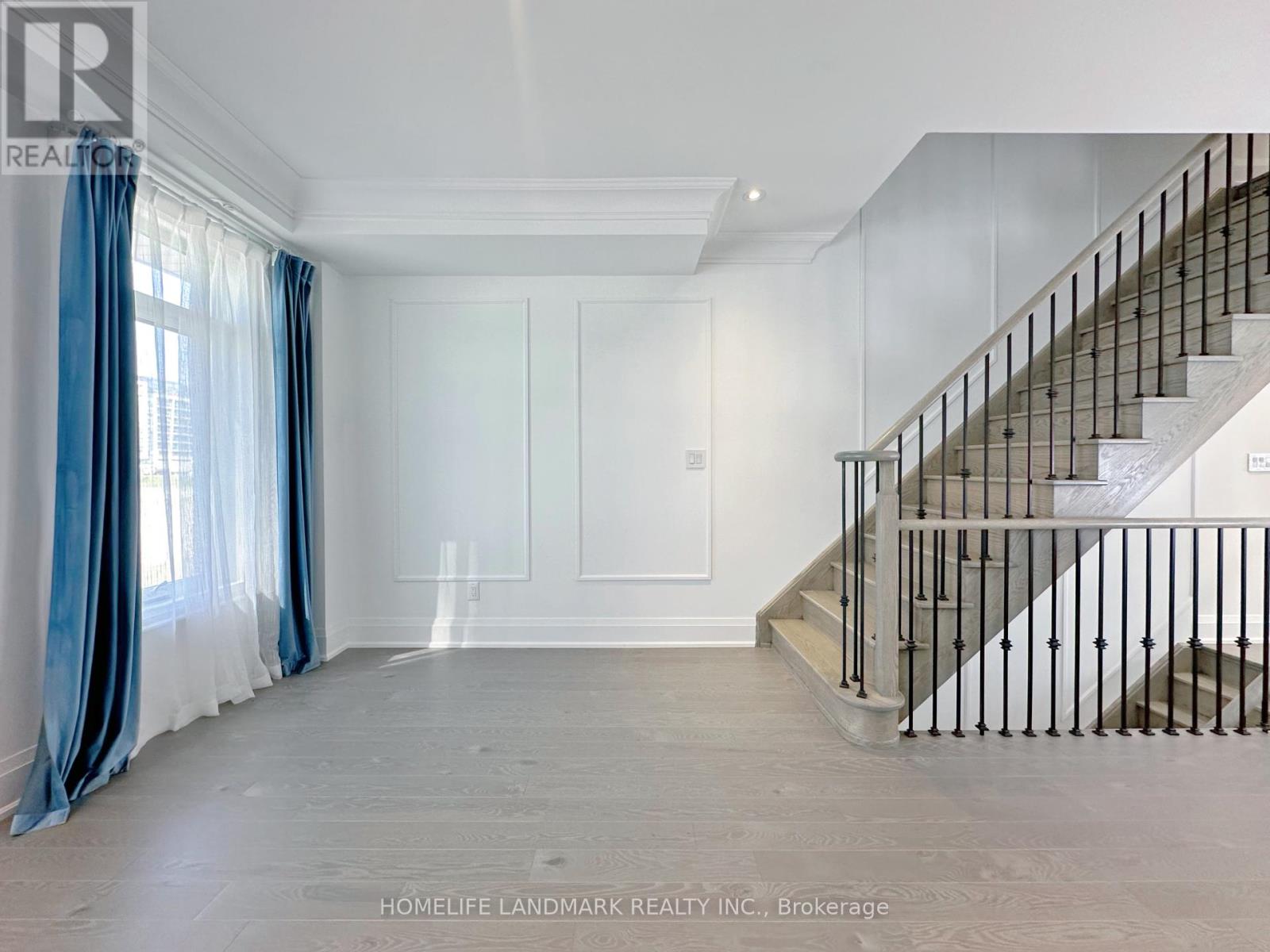 45 Gandhi Lane, Markham (Commerce Valley), Ontario  L3T 0G4 - Photo 9 - N12426921