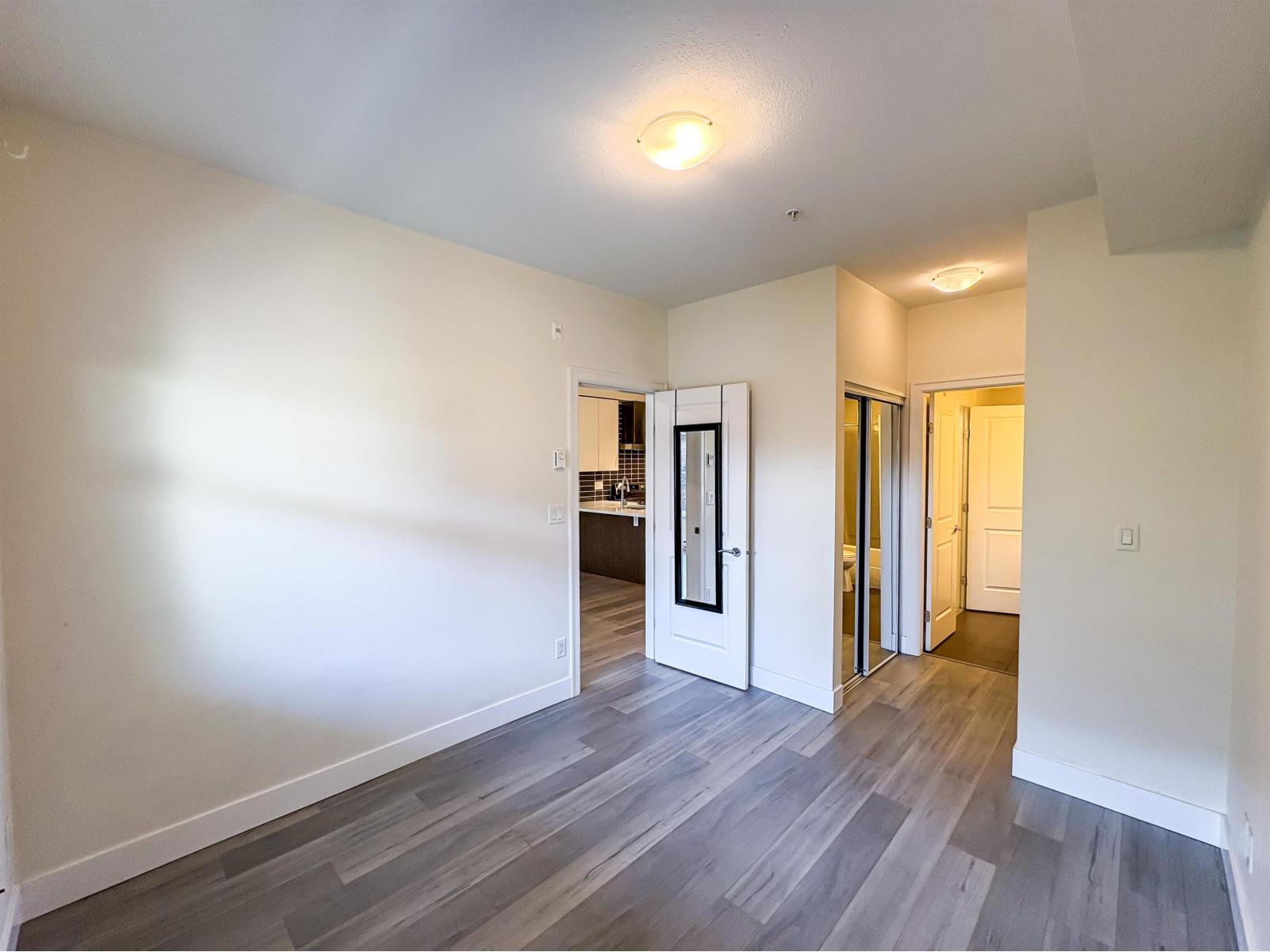 213 6480 195a Street, Surrey, British Columbia  V4N 6P1 - Photo 11 - R3052326