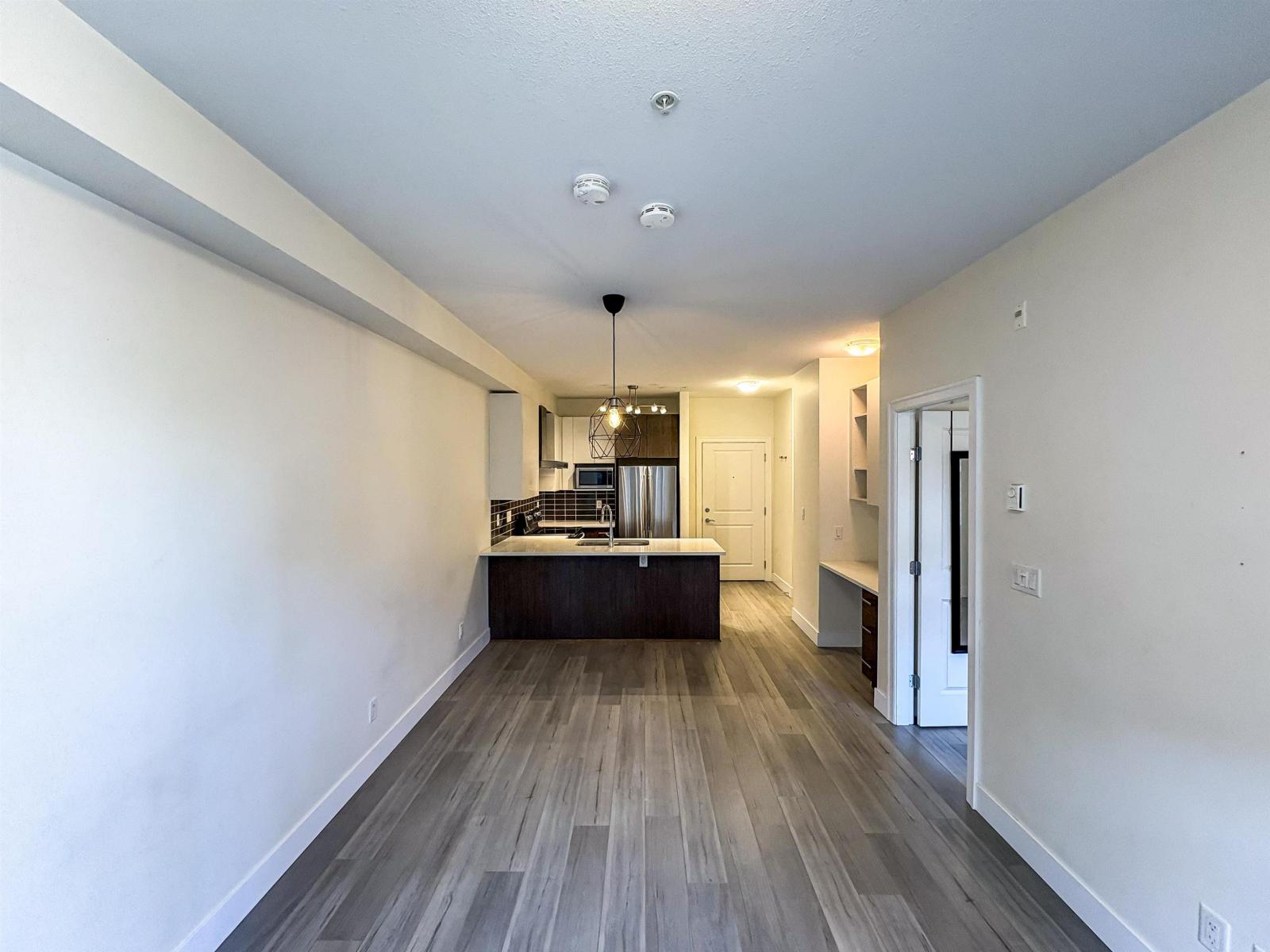 213 6480 195a Street, Surrey, British Columbia  V4N 6P1 - Photo 7 - R3052326