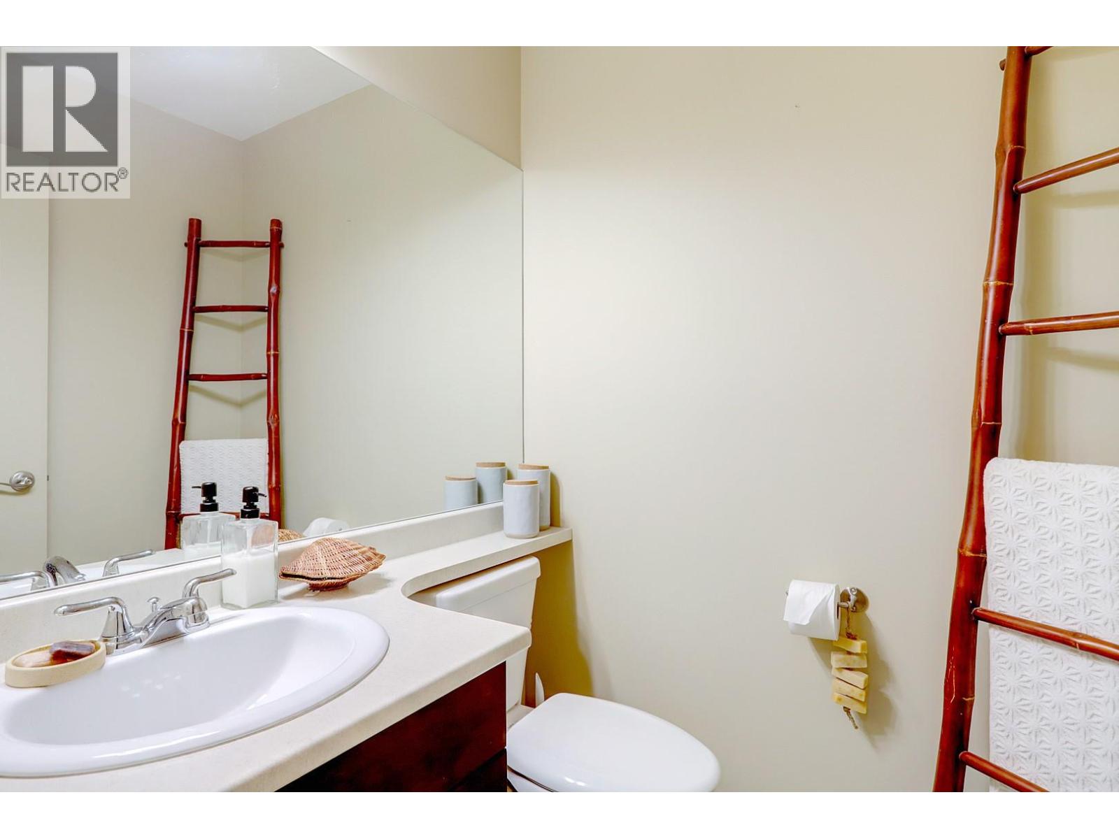 4900 Heritage Drive Unit# 1102, Vernon, British Columbia  V1T 9X1 - Photo 29 - 10363920