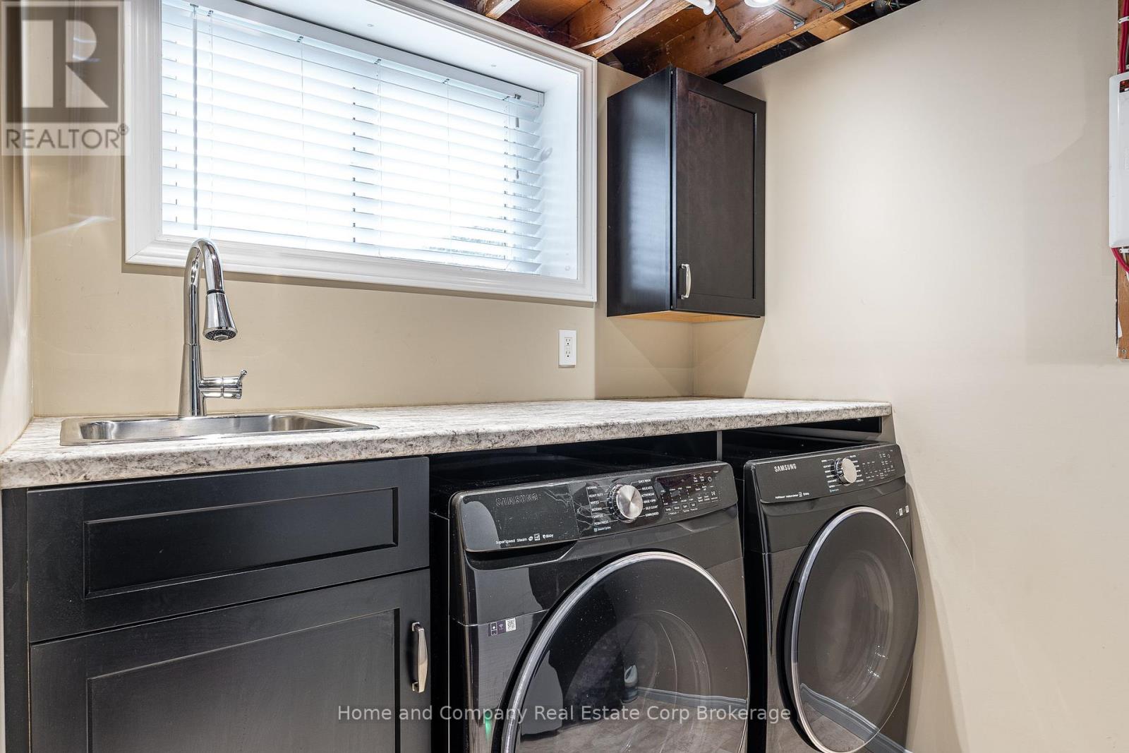 152 Kemp Crescent, Stratford, Ontario  N5A 5C4 - Photo 32 - X12426931