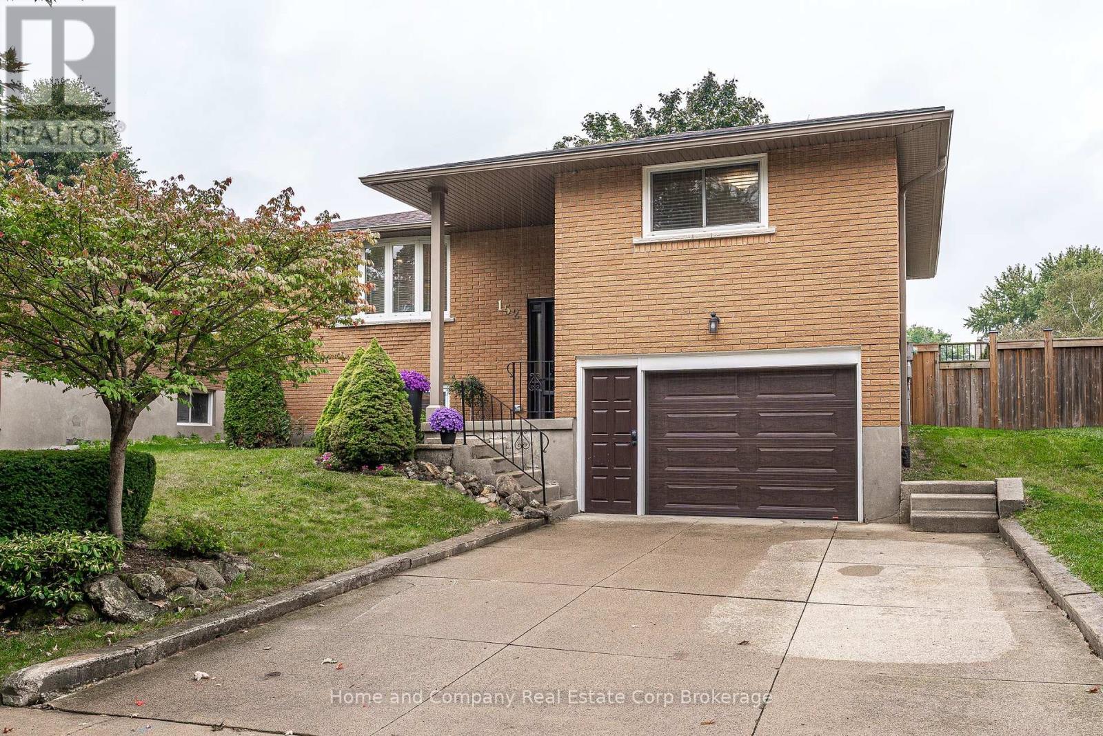 152 Kemp Crescent, Stratford, Ontario  N5A 5C4 - Photo 33 - X12426931