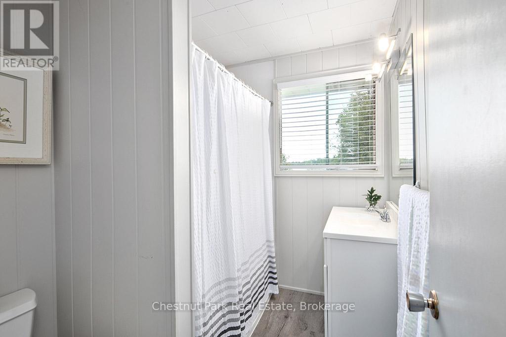 139 Teskey Drive, Blue Mountains, Ontario  N0H 1J0 - Photo 25 - X12427001