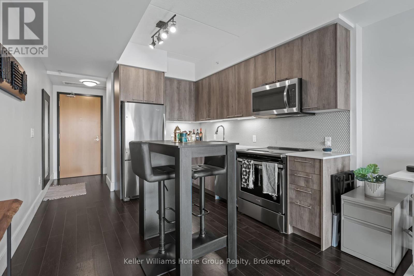 503 - 15 Prince Albert Boulevard, Kitchener, Ontario  N2H 0C2 - Photo 8 - X12427012