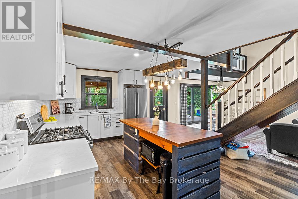 600055 50 Side Road S, Chatsworth, Ontario  N0H 1R0 - Photo 8 - X12427016