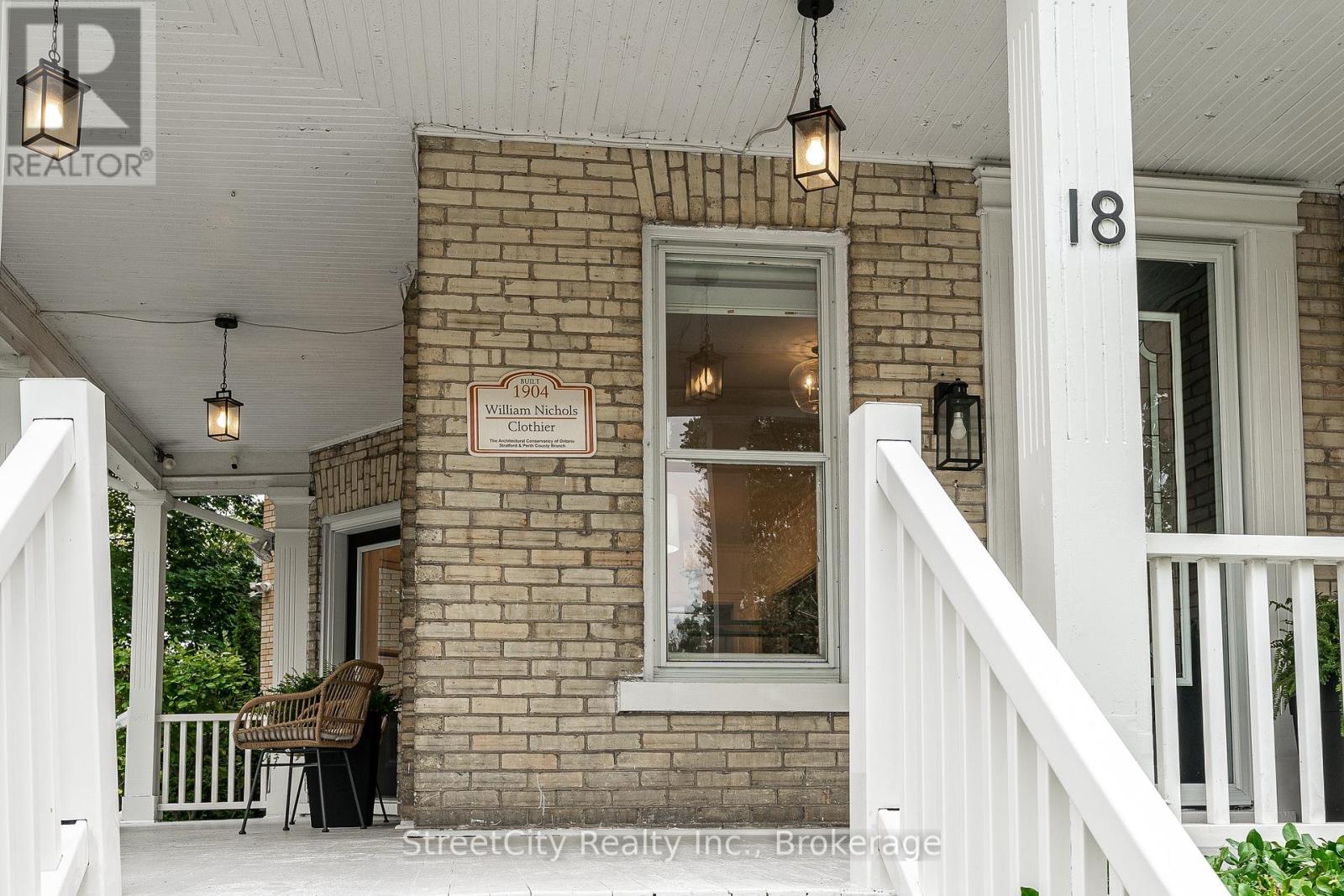 18 Waterloo Street N, Stratford, Ontario  N5A 5H5 - Photo 36 - X12427019