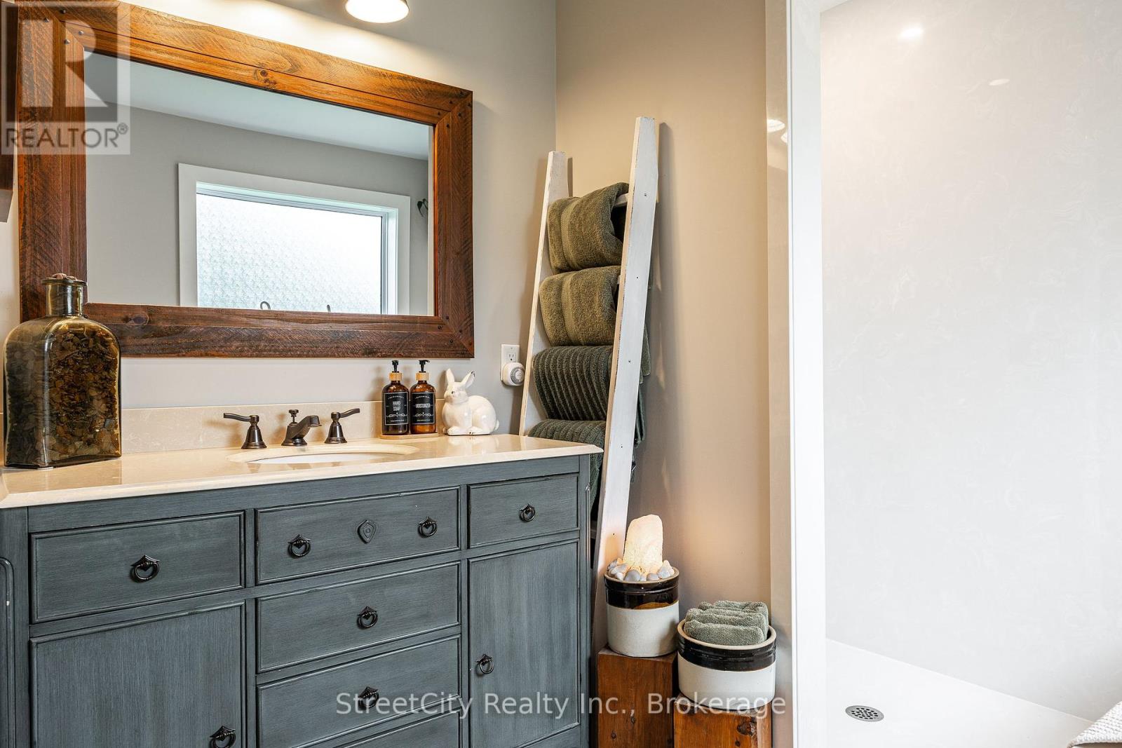 71214 Anne Street, Bluewater, Ontario  N0M 1N0 - Photo 23 - X12427034