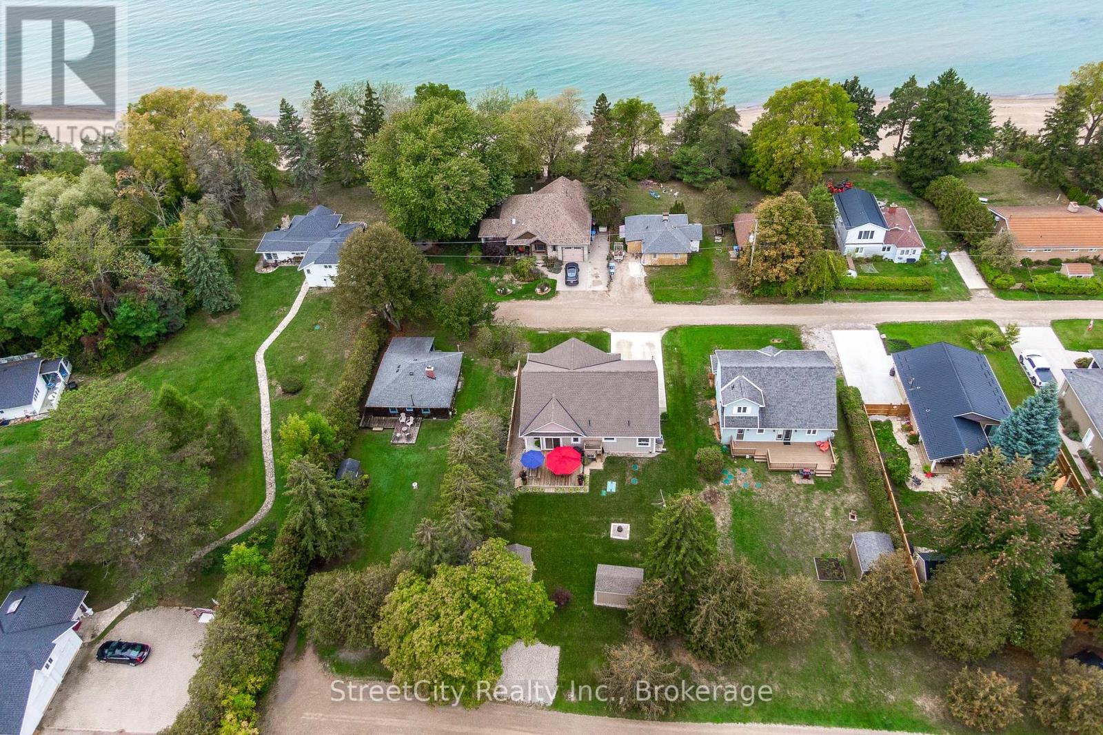 71214 Anne Street, Bluewater, Ontario  N0M 1N0 - Photo 4 - X12427034