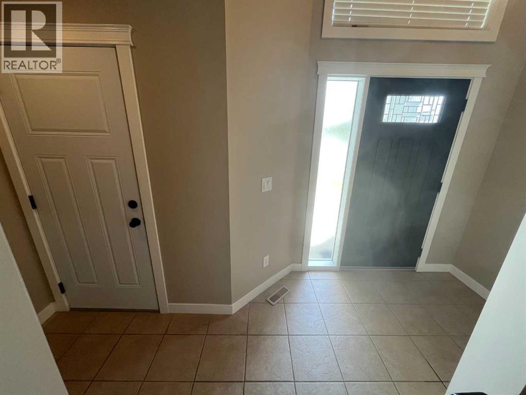 295 Sixmile Ridge S, Lethbridge, Alberta  T1K 5V5 - Photo 4 - A2235264
