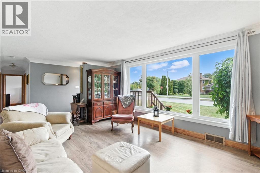 10 Riverview Boulevard, St. Catharines, Ontario  L2T 3L6 - Photo 5 - 40773050