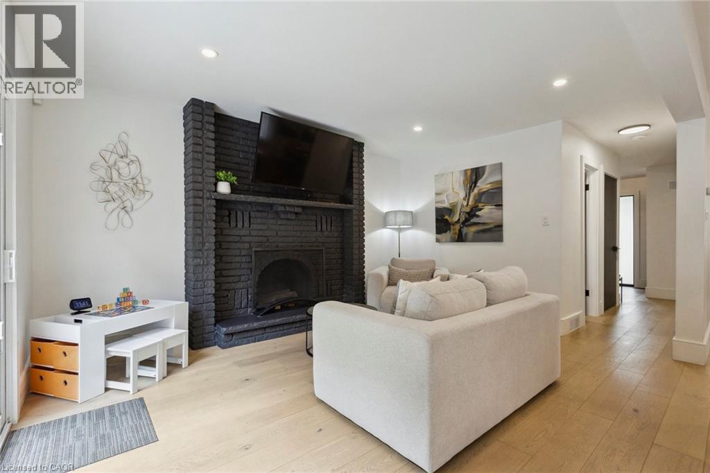 77 Imperial Road N, Guelph, Ontario  N1H 8A1 - Photo 15 - 40773624