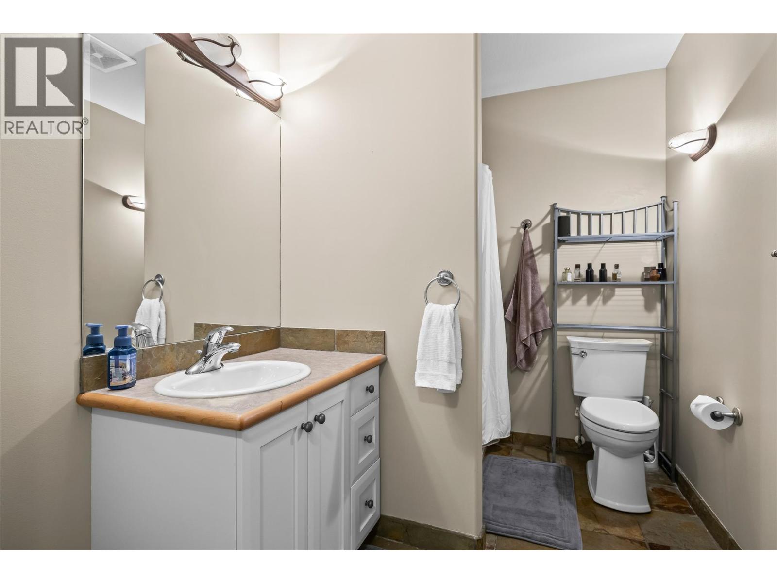 1778 Vineyard Drive West Kelowna Photo 14 1778 Vineyard Drive West Kelowna Photo 14