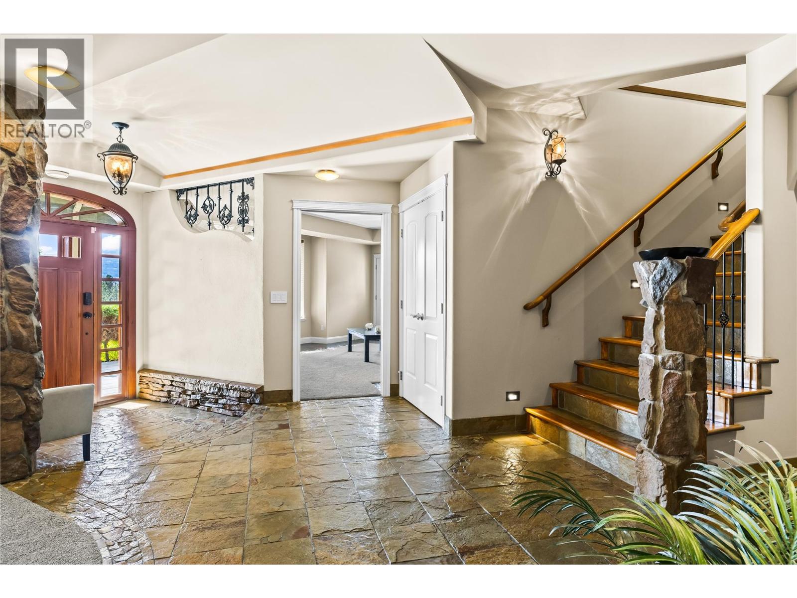 1778 Vineyard Drive West Kelowna Photo 7 1778 Vineyard Drive West Kelowna Photo 7