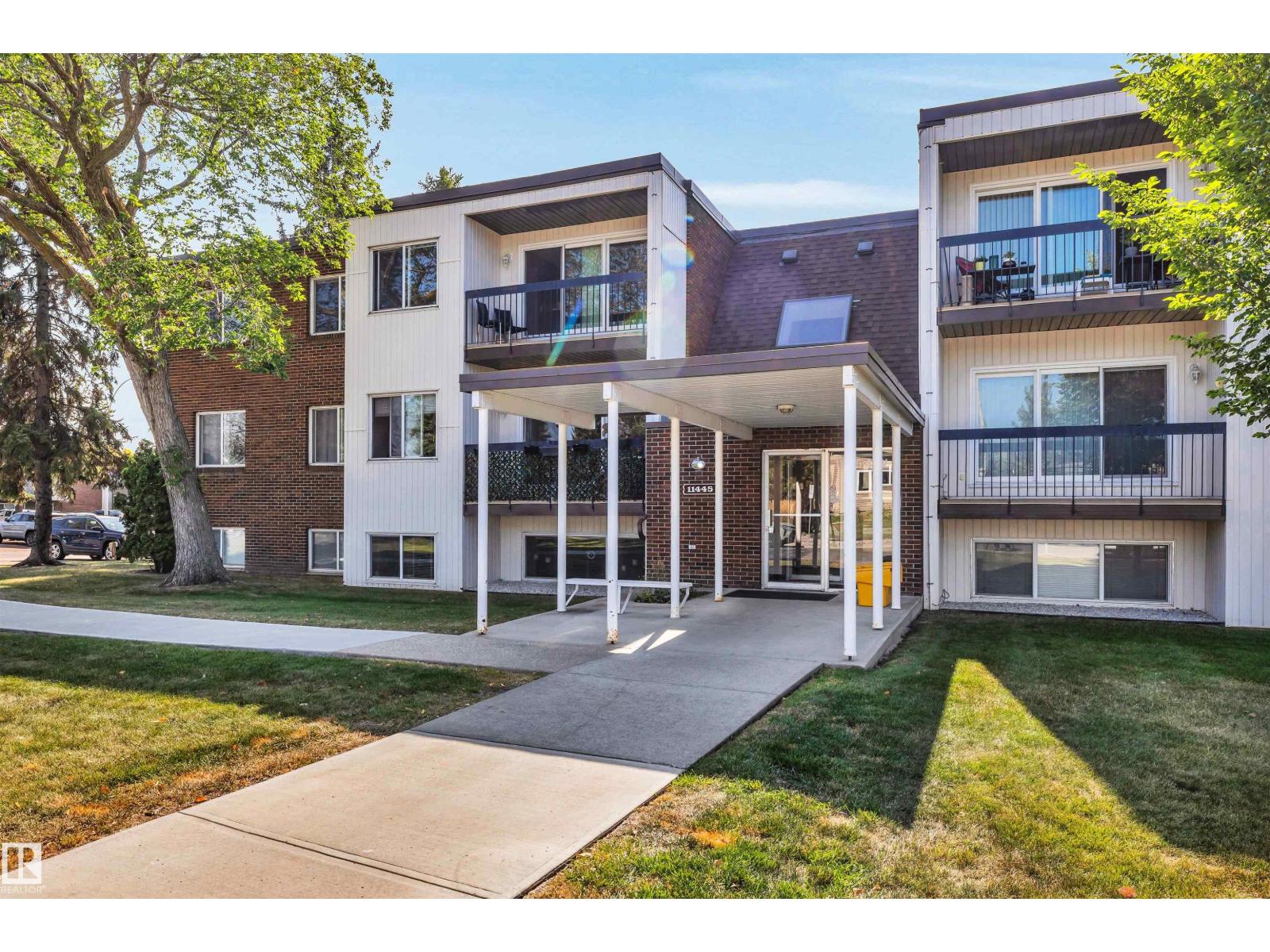 #303 11445 41 Avenue Nw, Edmonton, Alberta  T6J 0T9 - Photo 2 - E4459479