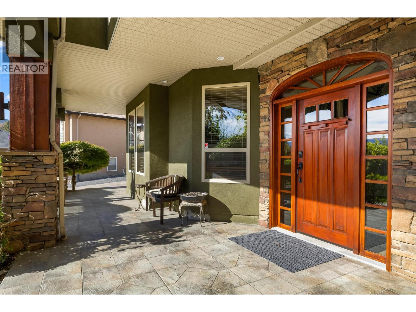 1778 Vineyard Drive West Kelowna Photo 3 1778 Vineyard Drive West Kelowna Photo 3