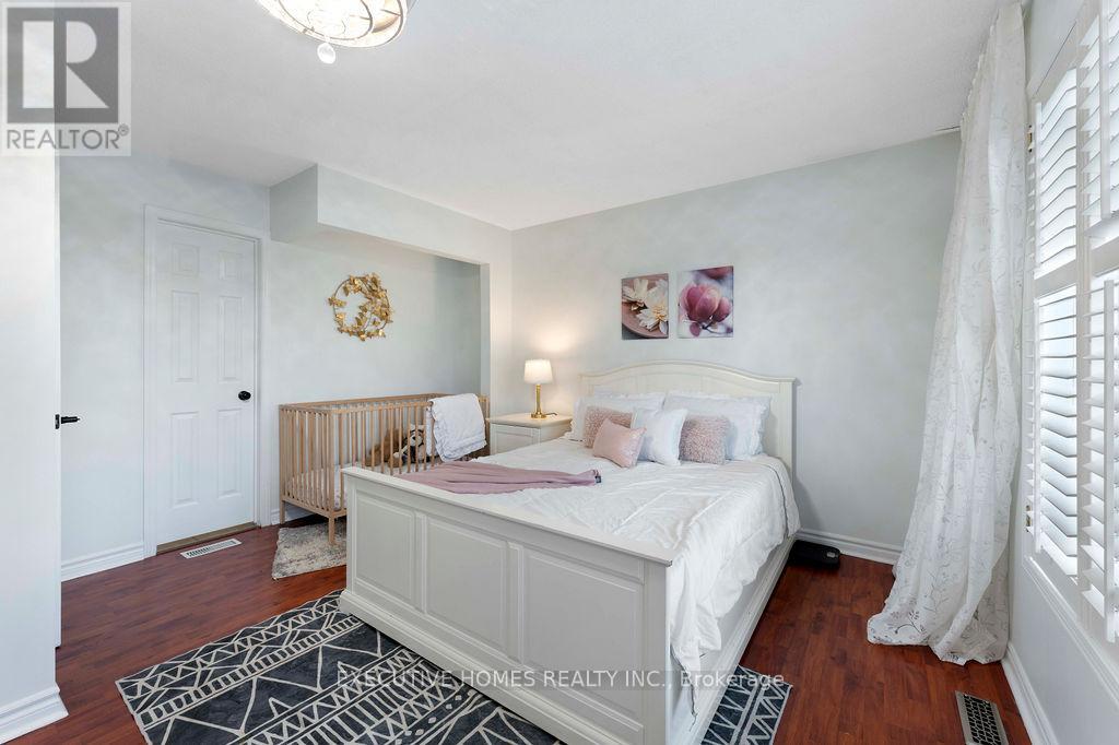 8 Shallimar Court, Brampton, Ontario  L6X 4N2 - Photo 42 - W12426897