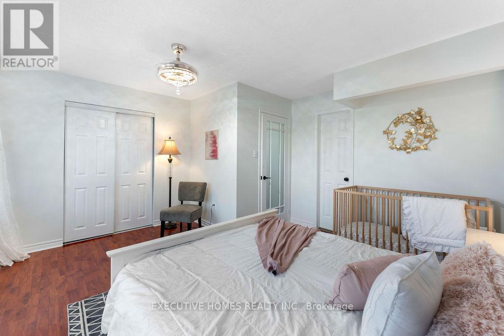 8 Shallimar Court, Brampton, Ontario  L6X 4N2 - Photo 43 - W12426897