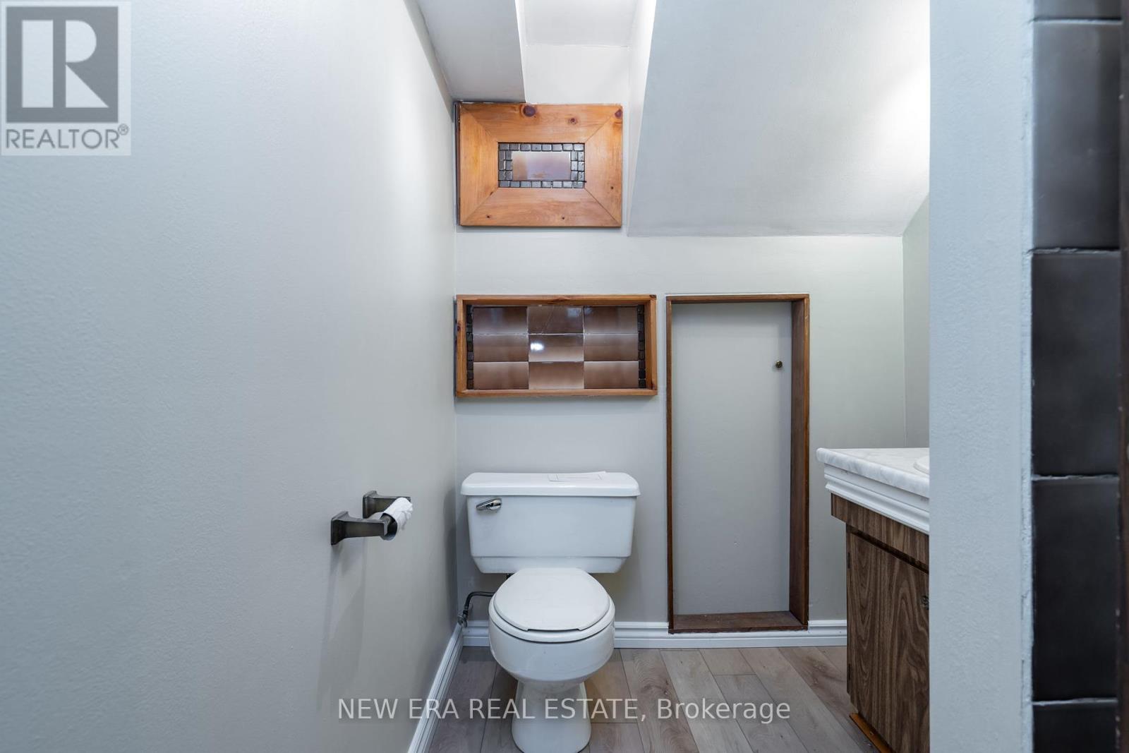 1553 Wembury Road, Mississauga, Ontario  L5J 2L8 - Photo 24 - W12426905