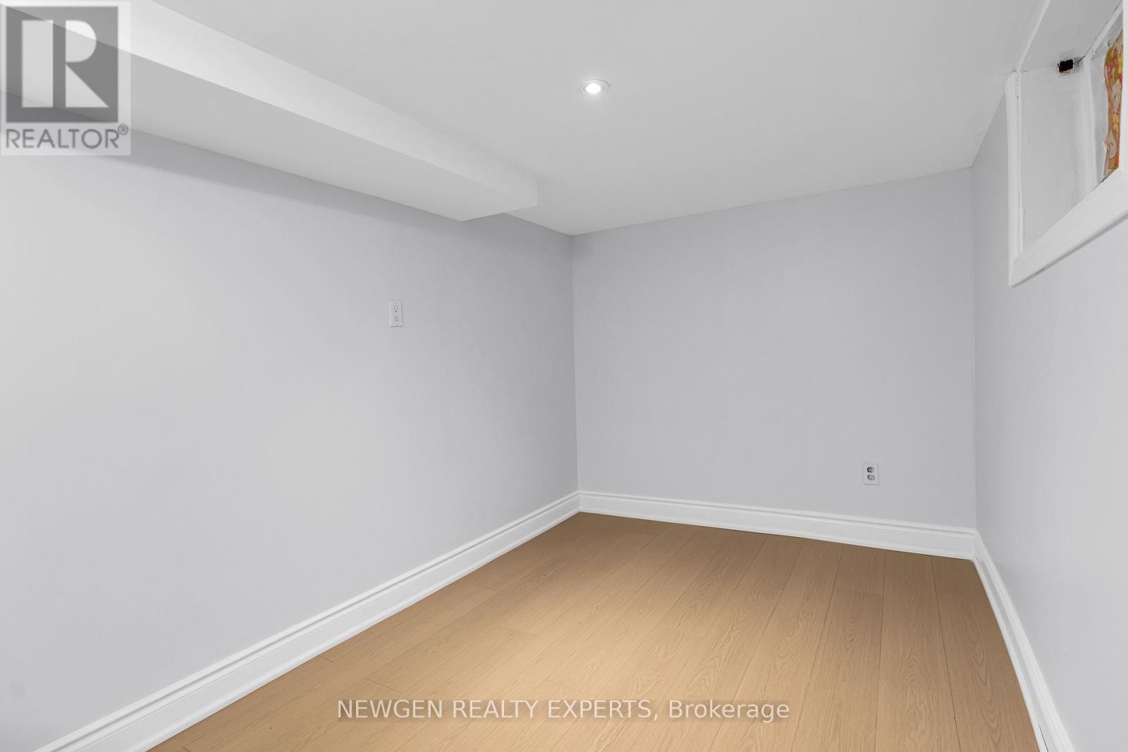 5765 Dorchester Road, Niagara Falls, Ontario  L2G 5S6 - Photo 43 - X12426883