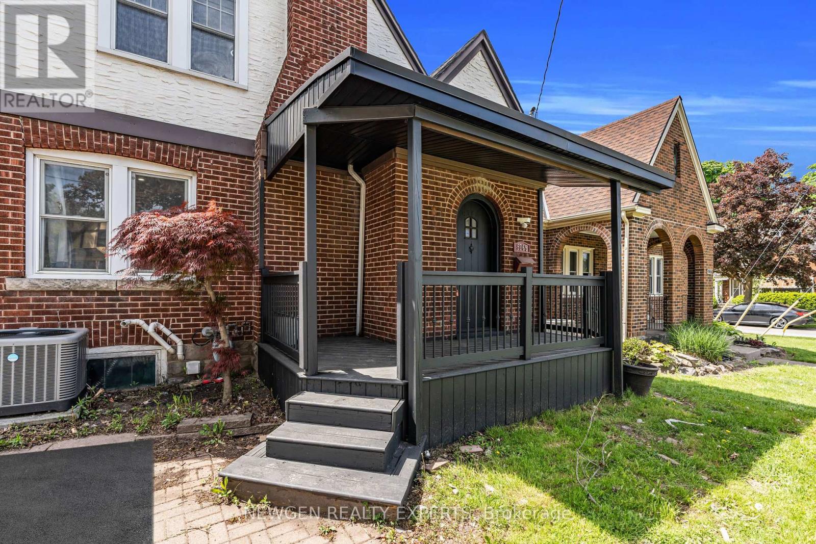 5765 Dorchester Road, Niagara Falls, Ontario  L2G 5S6 - Photo 5 - X12426883