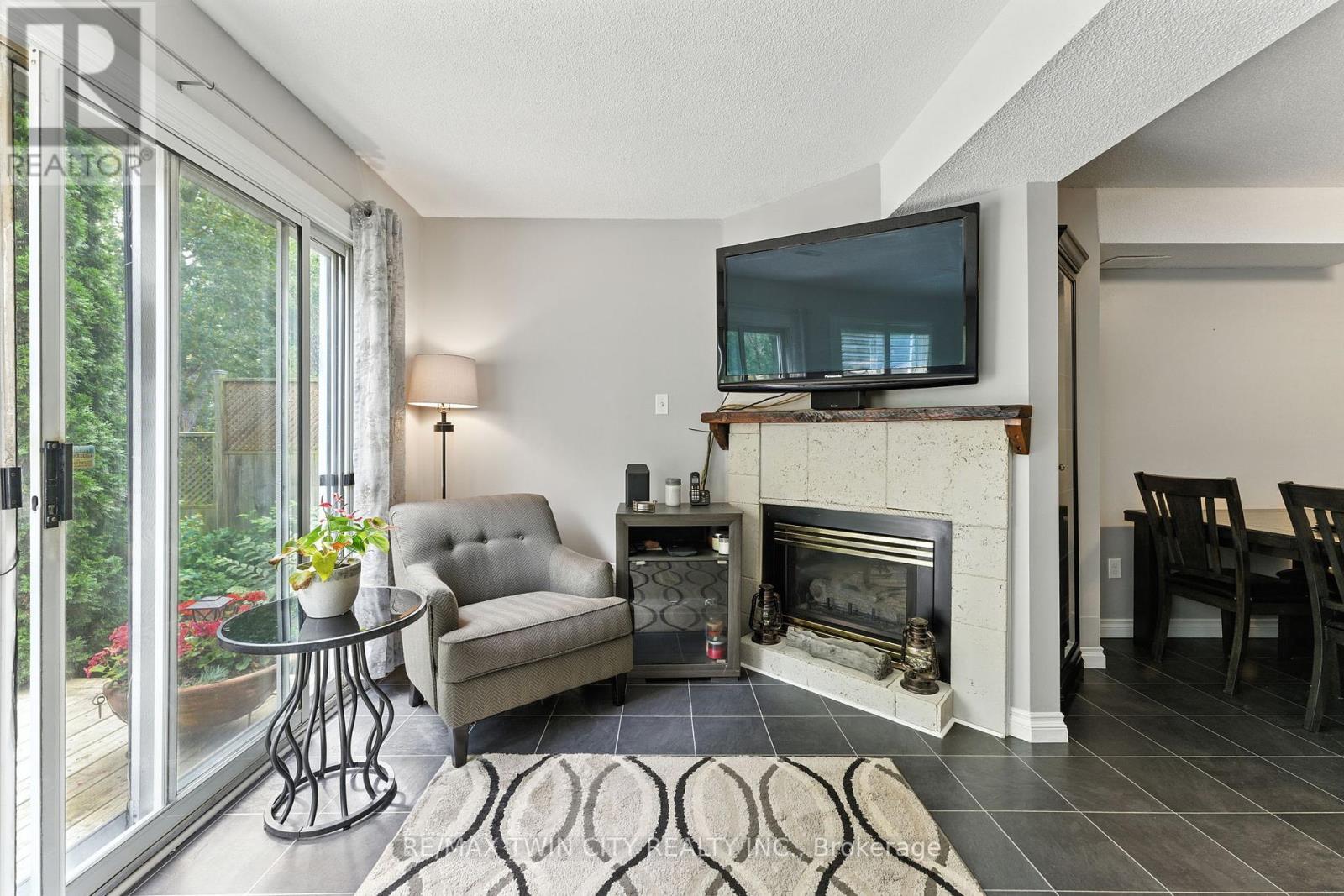 21 D'aubigny Road, Brantford, Ontario  N3T 6J2 - Photo 12 - X12426908