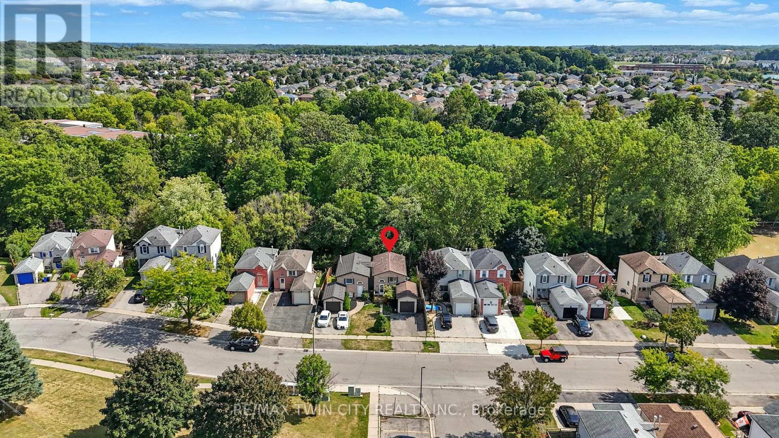 21 D'aubigny Road, Brantford, Ontario  N3T 6J2 - Photo 2 - X12426908