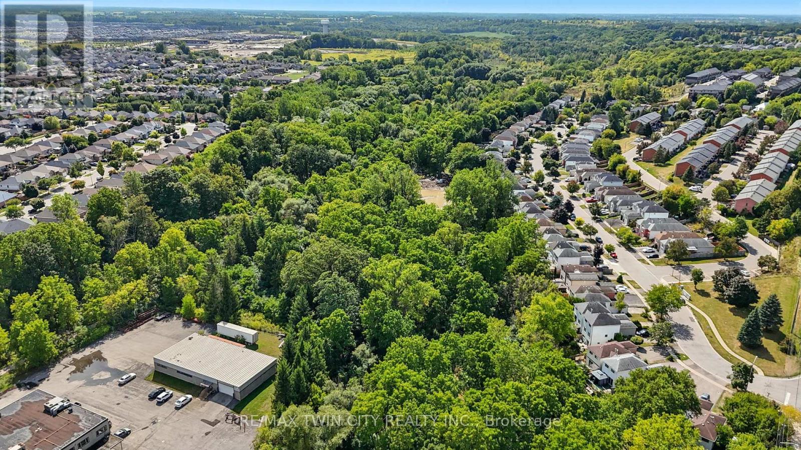 21 D'aubigny Road, Brantford, Ontario  N3T 6J2 - Photo 24 - X12426908