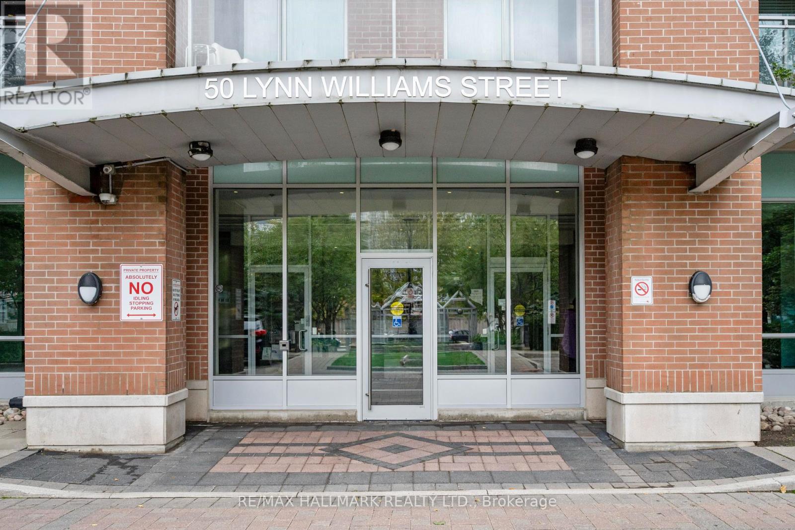 906 - 50 LYNN WILLIAMS STREET, Toronto, Ontario