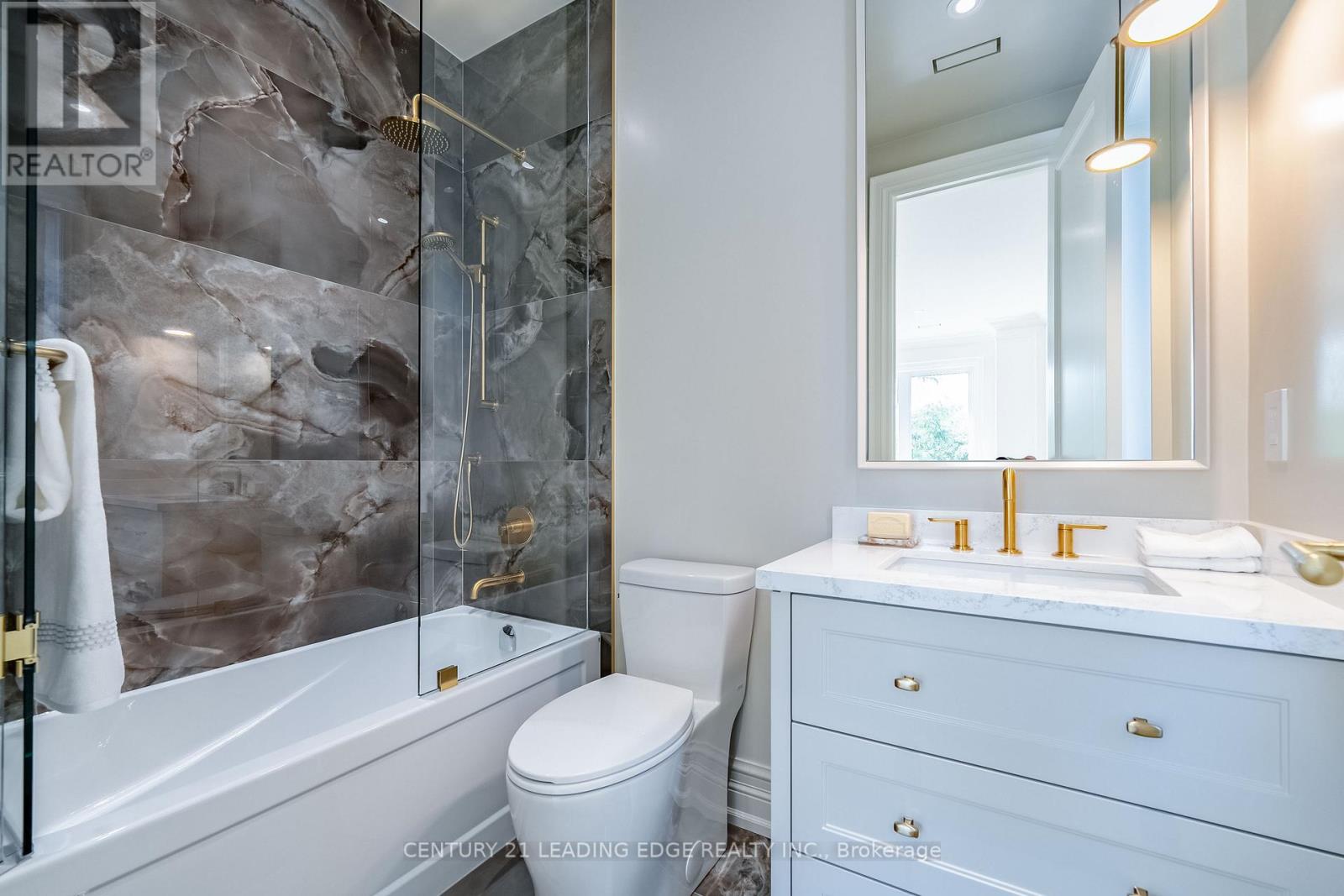 22 King High Avenue, Toronto (Clanton Park), Ontario  M3H 3A7 - Photo 35 - C12426982