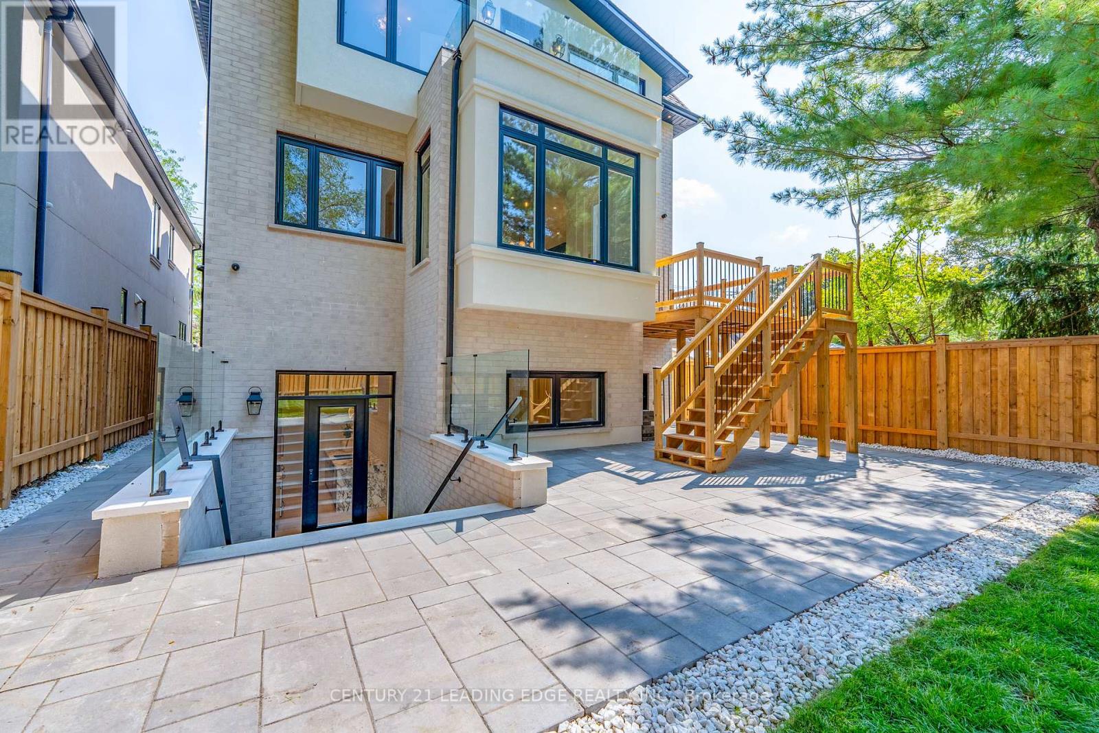 22 King High Avenue, Toronto (Clanton Park), Ontario  M3H 3A7 - Photo 49 - C12426982