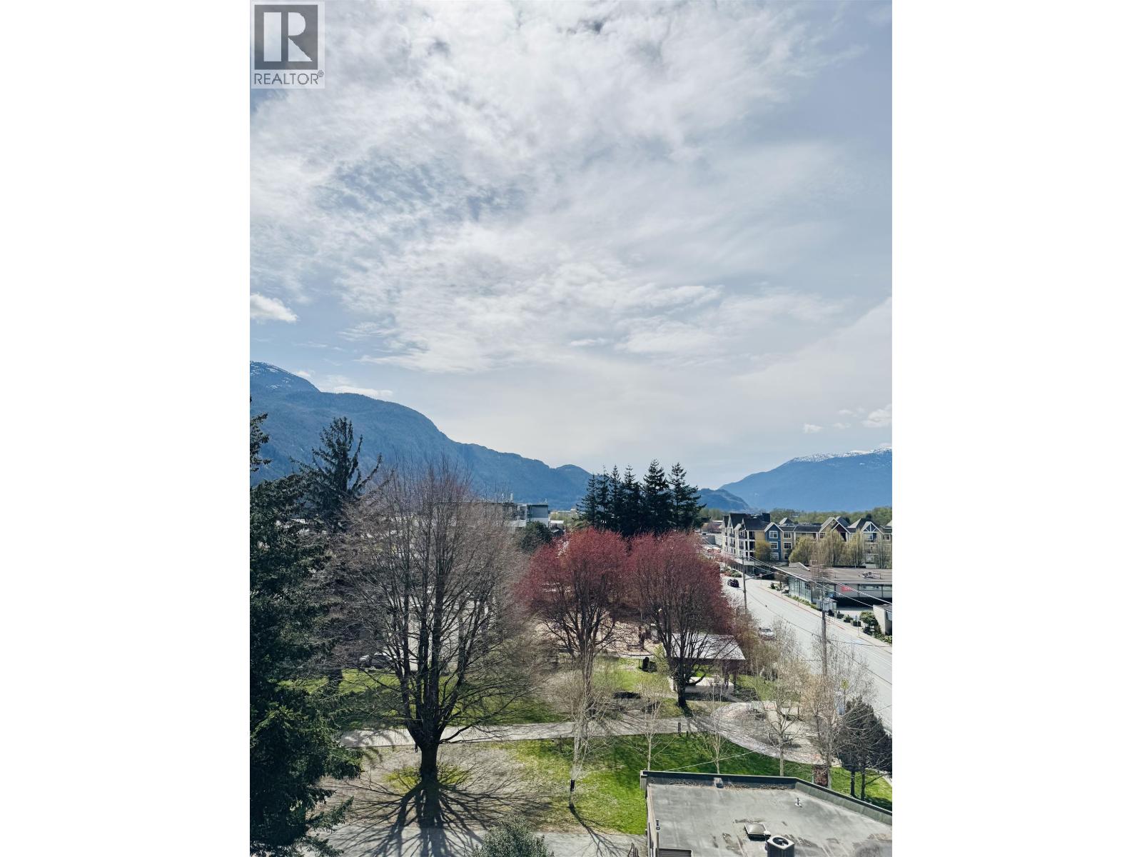 602 37994 SECOND AVENUE, Squamish, British Columbia