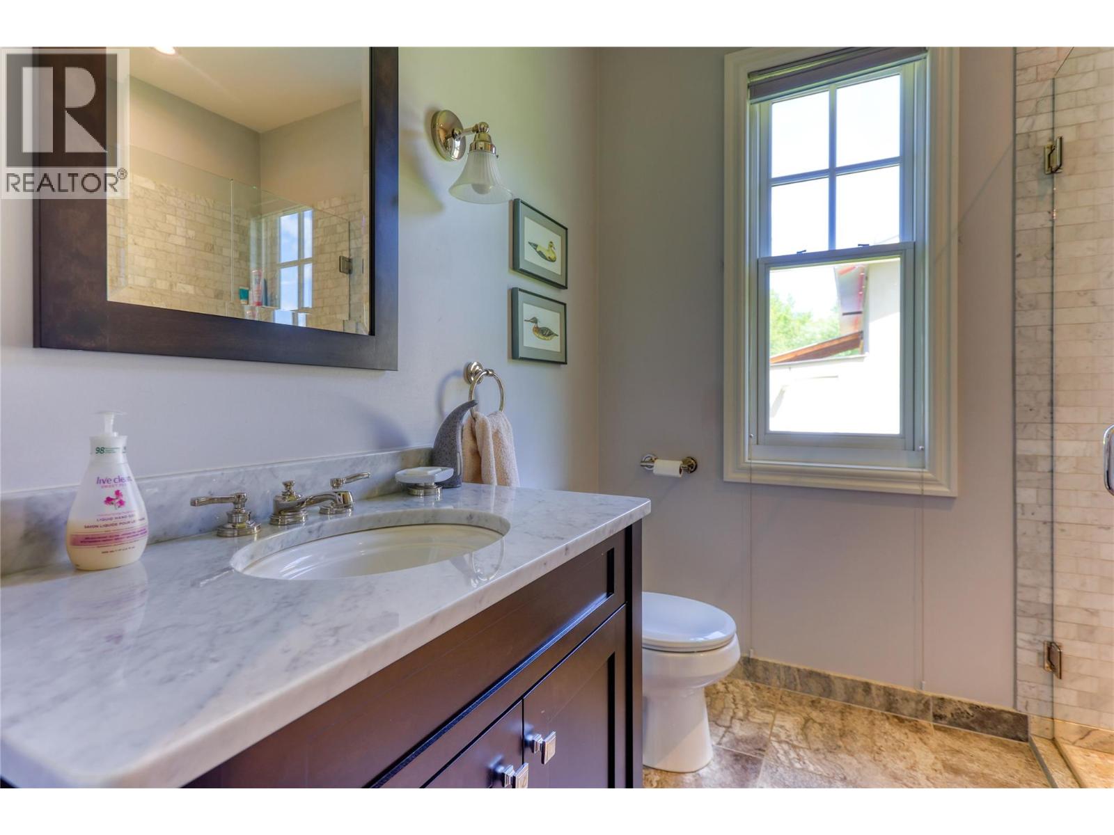 9309 Station Road, Trail, British Columbia  V1R 4W6 - Photo 46 - 10353118